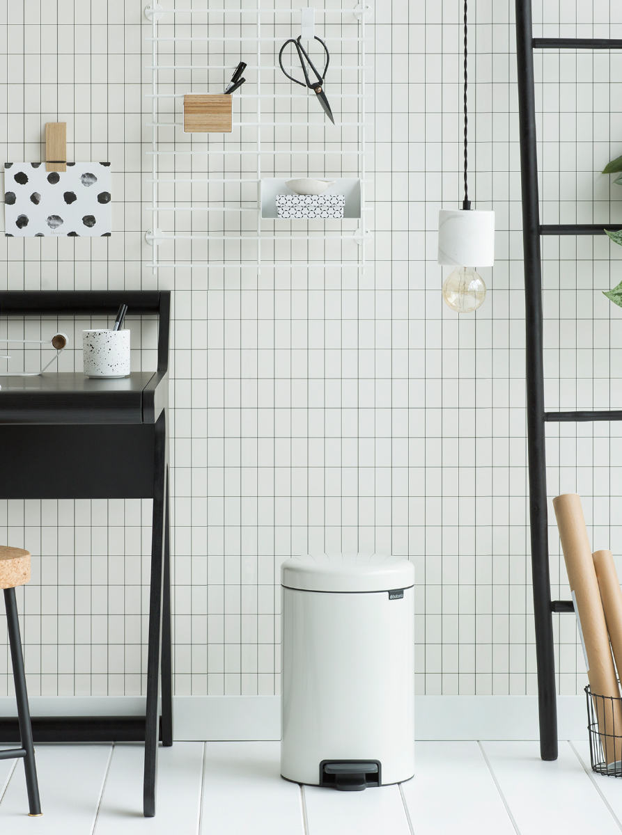 Brabantia Çöp Kutusu 12 litre Newicon Beyaz 111969