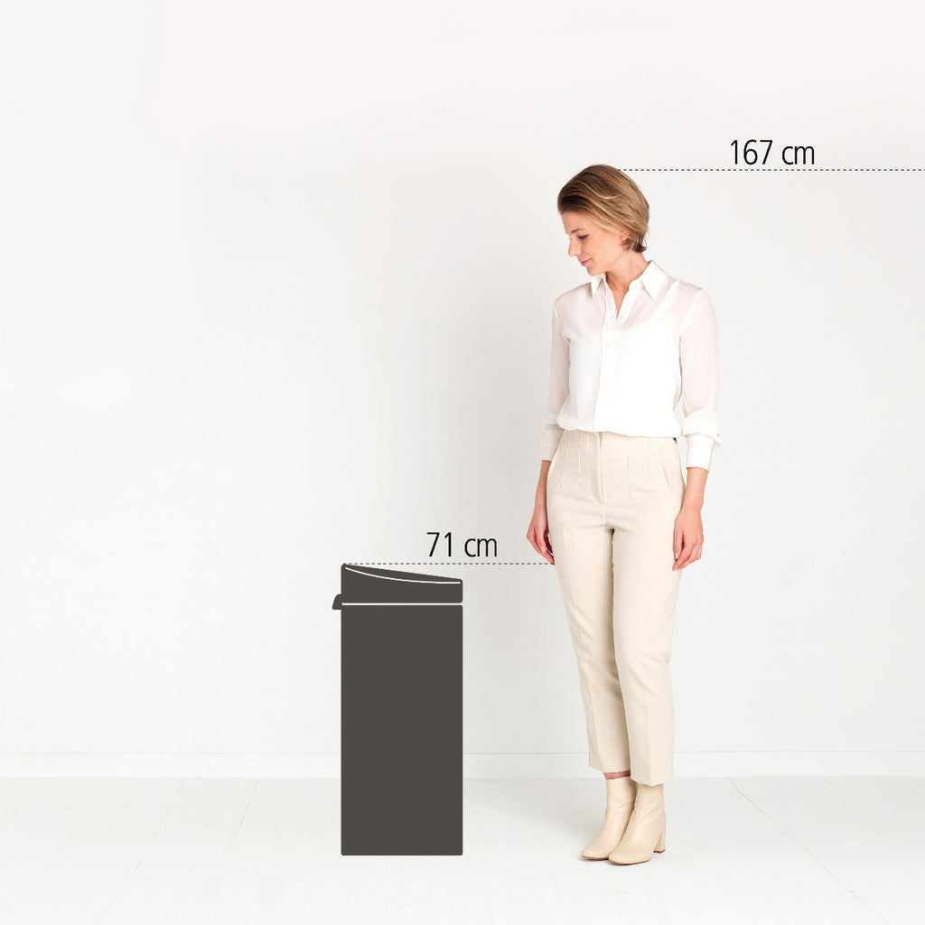 Brabantia Çöp Kutusu 30 litre Touch Bın New Krom Çerçeveli Mat Siyah115448