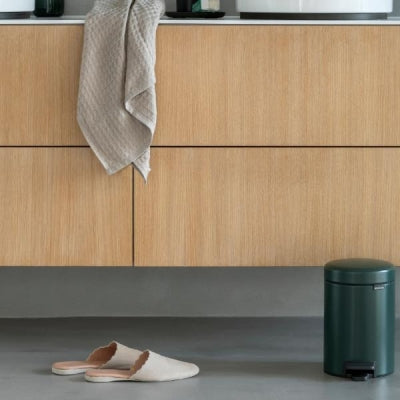 Brabantia Newicon Metallic Pine Green Çöp Kutusu 3 lt 304002