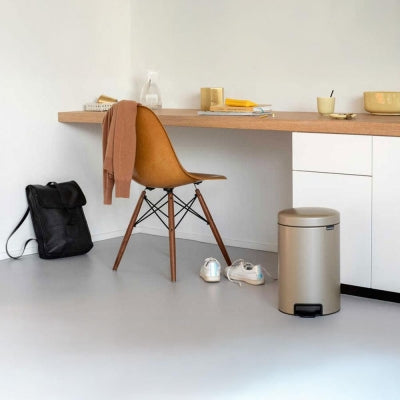 Brabantia Çöp Kutusu 12 litre Newicon Pedallı Şampanya Rengi 304446
