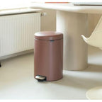 Brabantia Çöp Kutusu 20 litre Newicon Pedallı Satin Taupe 234026