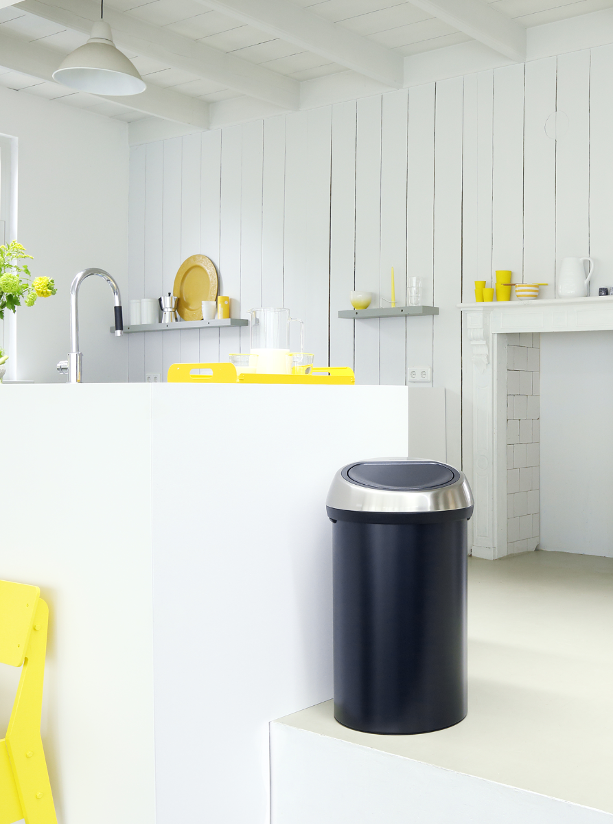 Brabantia Çöp Kutusu Büyük Boy 60 lt Dokunmatik Matt Black 402548