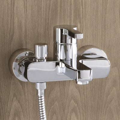 Grohe Lineare Tek Kumandalı Banyo Bataryası - 33849001