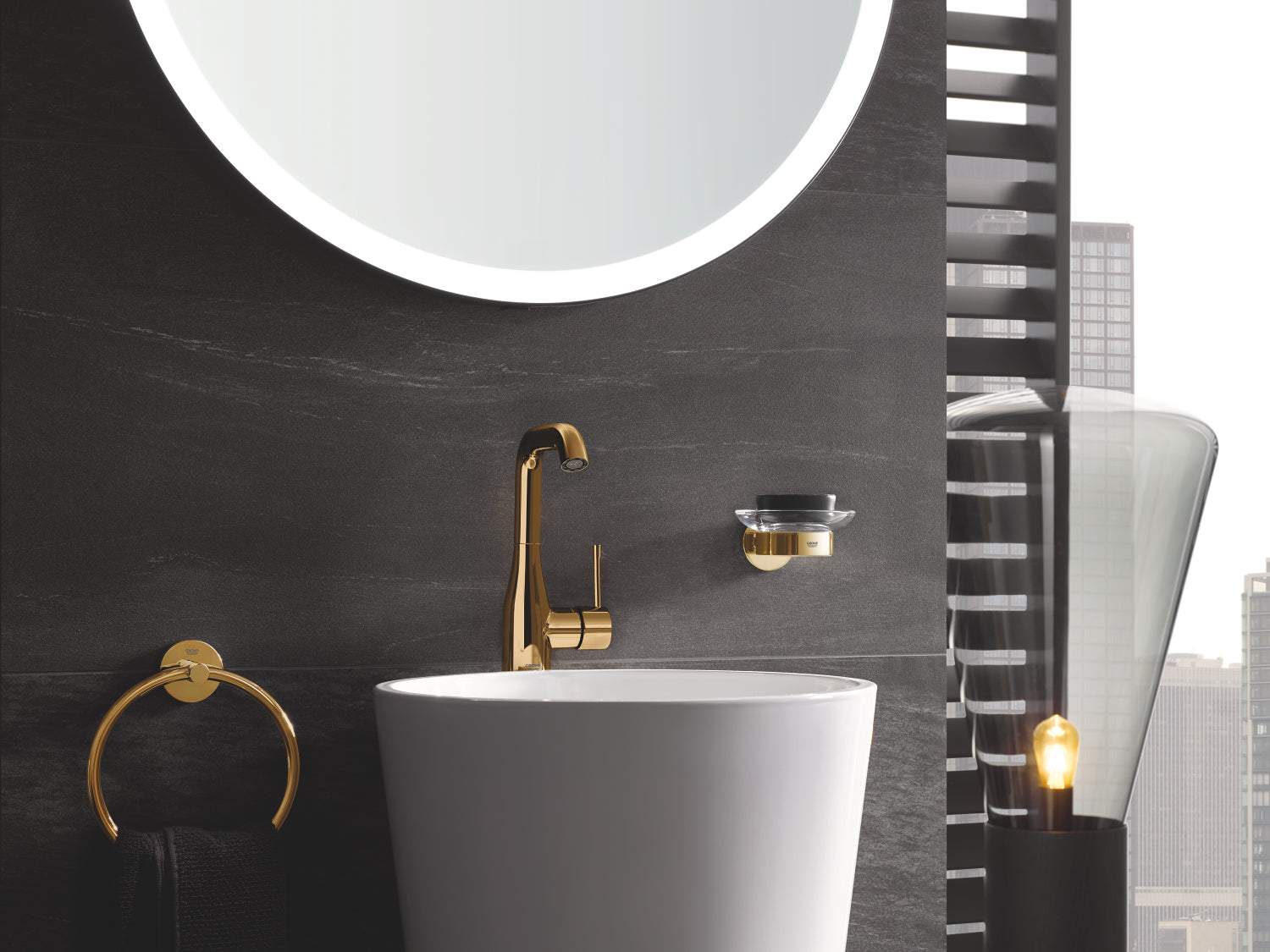 Grohe Sabunluk ve Diş Fırç. Tut. Essentials Cool Sunrise - 40369GL1